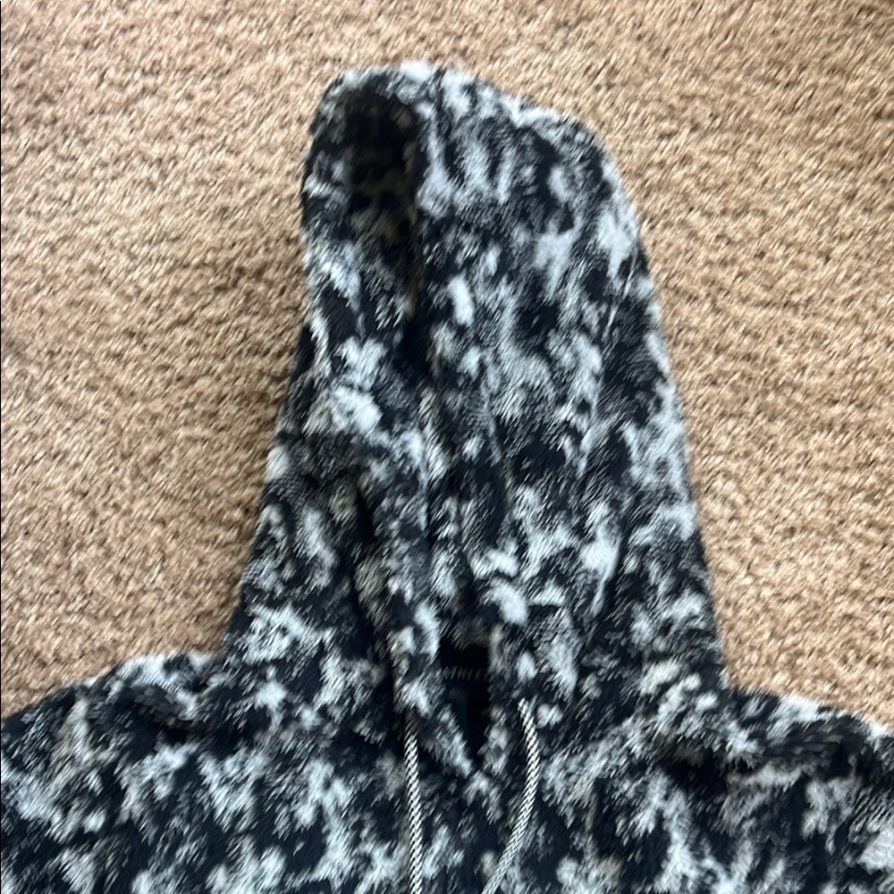 Athleta Tugga Teddy Sherpa Jacquard Hoodie Size Large - Picture 3 of 11